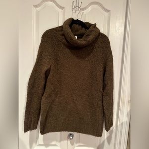 The group by Babaton turtleneck
